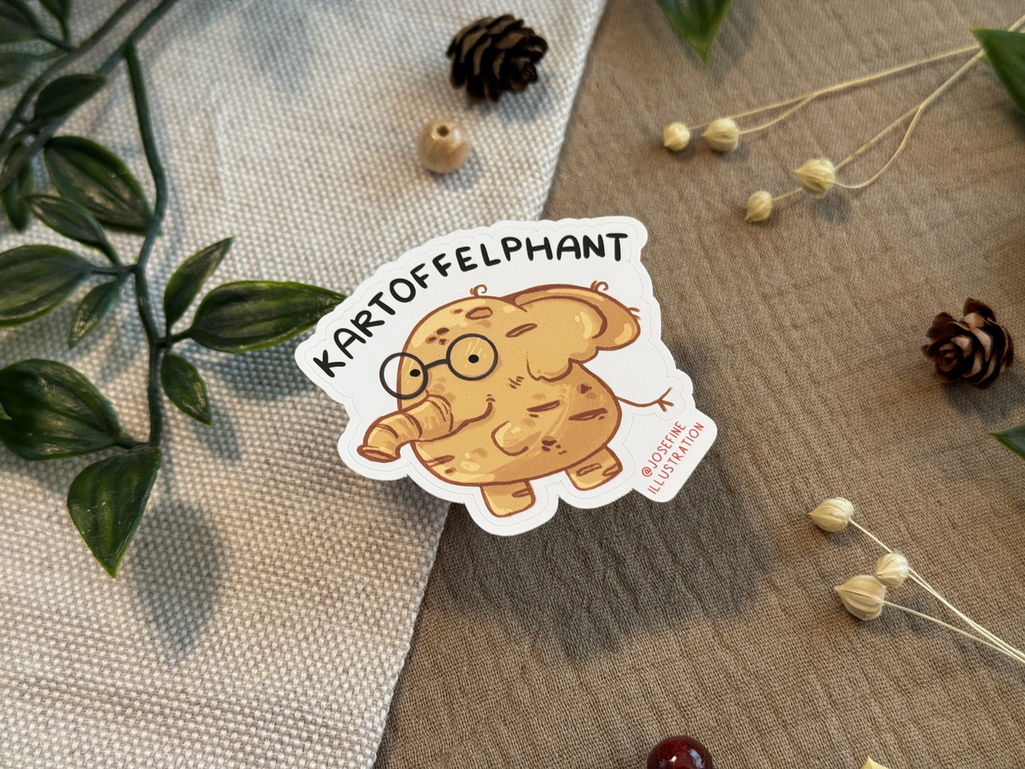 Karl der Kartoffelfant- Süßer Vinyl Sticker