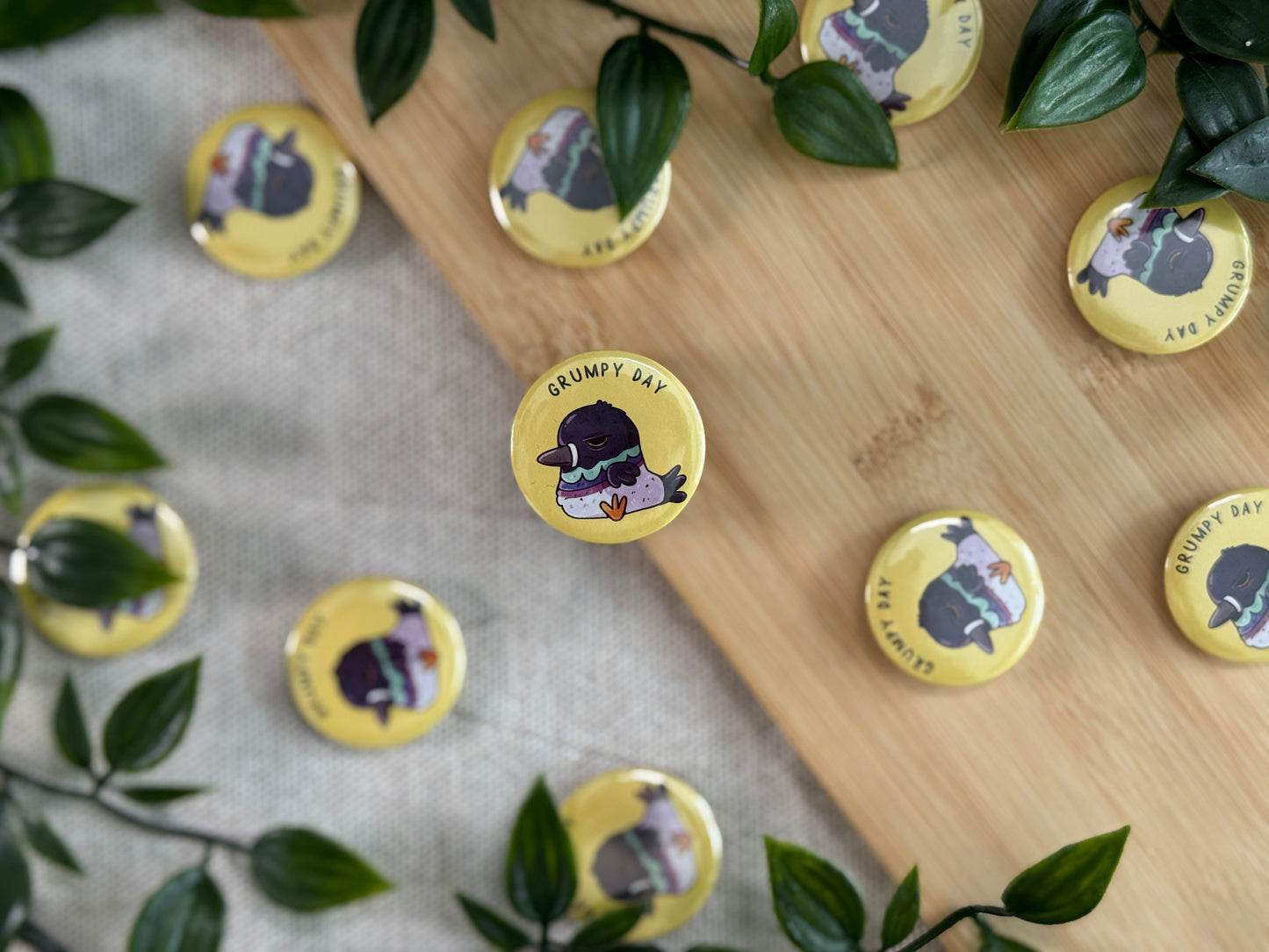 Gurrdrun Grumpy Day Button Größe M