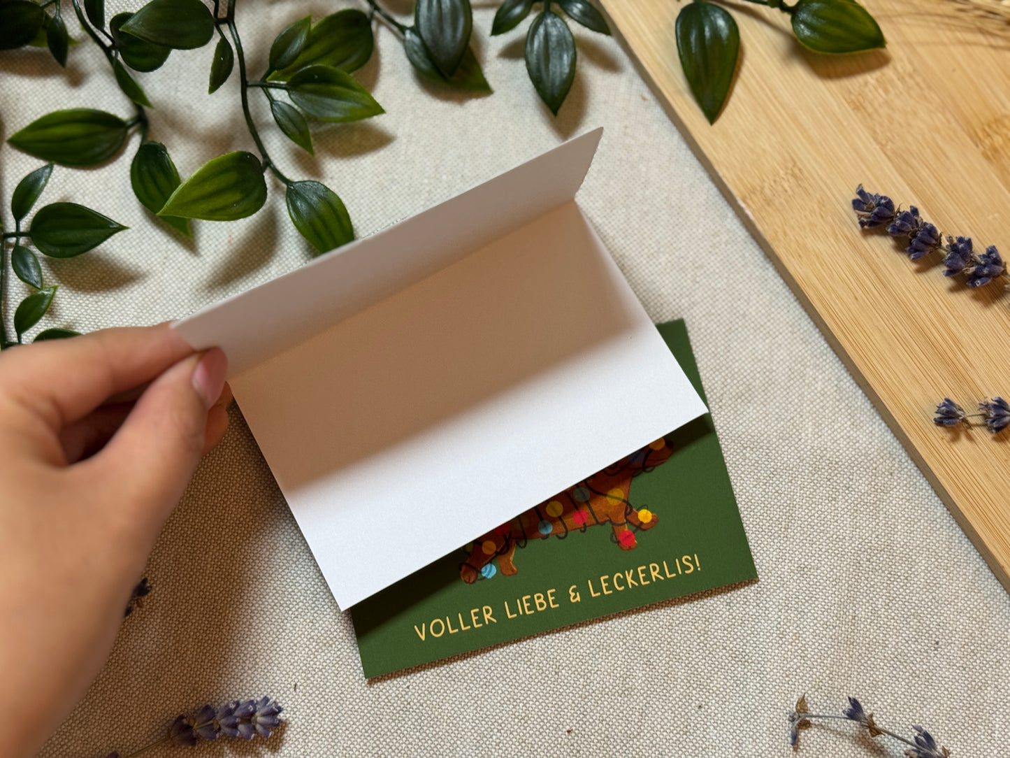 Dackelige Weihnachten voller Liebe und Leckerlis - Süße Weihnachtliche Karte